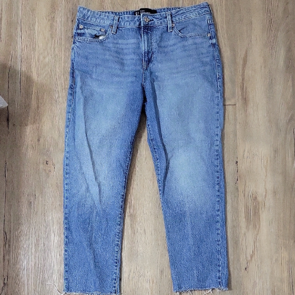 GAP Women's Boyfriend Jeans - Medium Blue